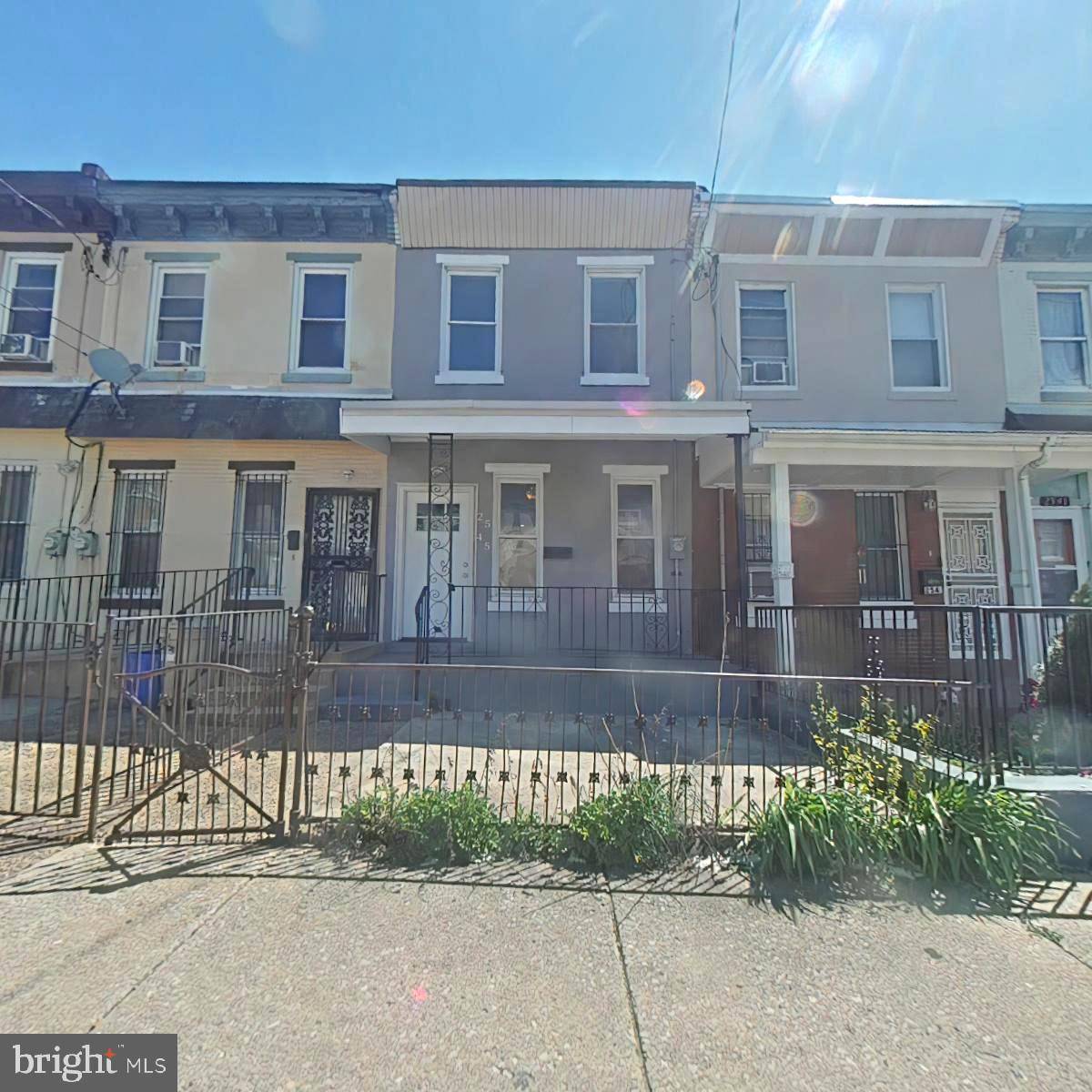 2545 N MARSHALL ST, Philadelphia, PA 19133