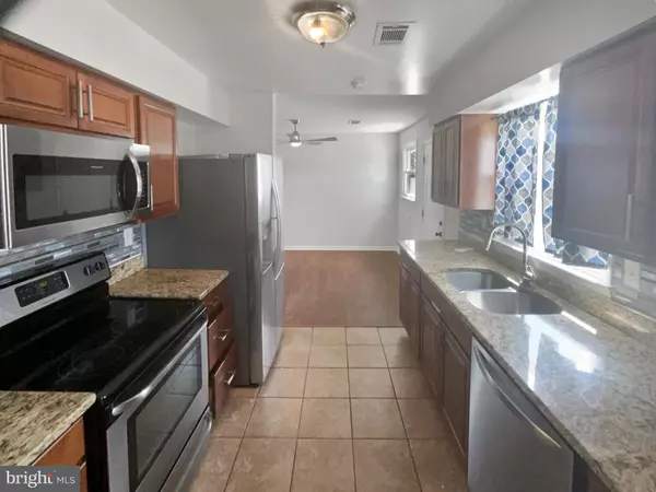 Waldorf, MD 20601,2115 GREENWOOD DR