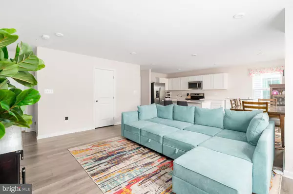 Elkton, MD 21921,7 OLIVE WAY