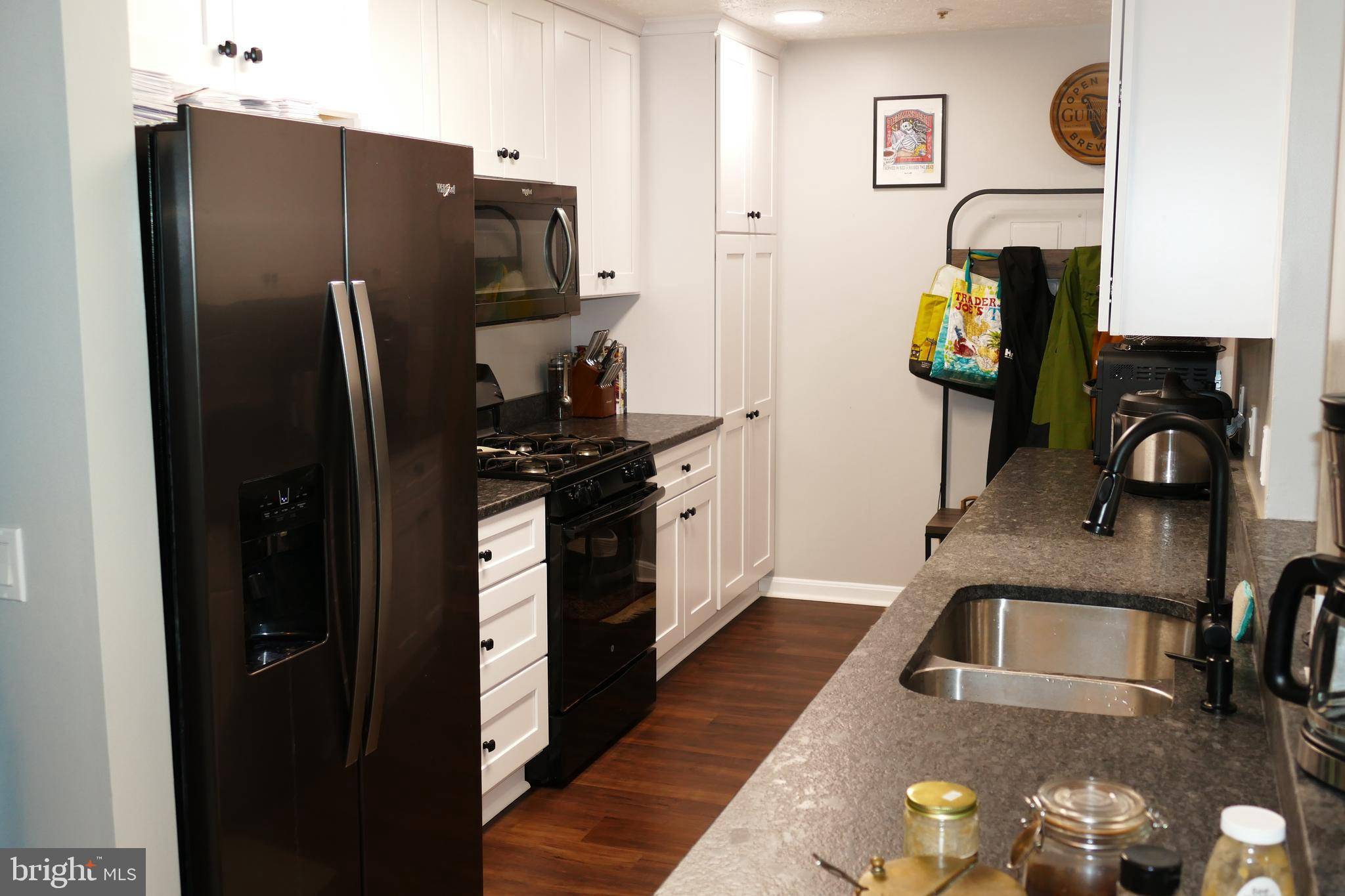Annapolis, MD 21401,655 BURTONS COVE WAY #11
