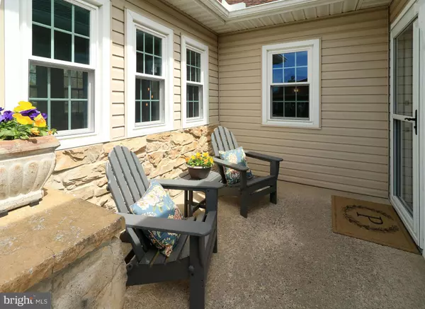 State College, PA 16801,3301 SHELLERS BEND BND #907