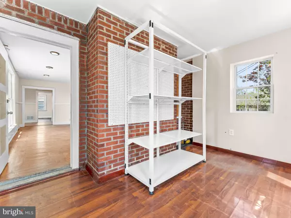 Millville, NJ 08332,901 5TH ST N