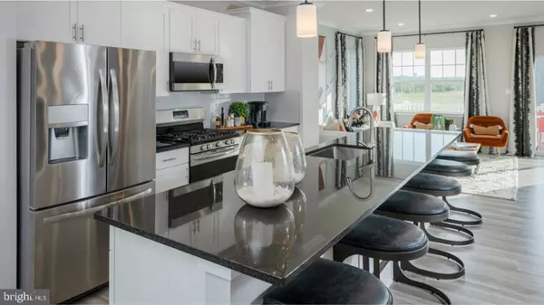 White Plains, MD 20695,10820 COSMIC PL