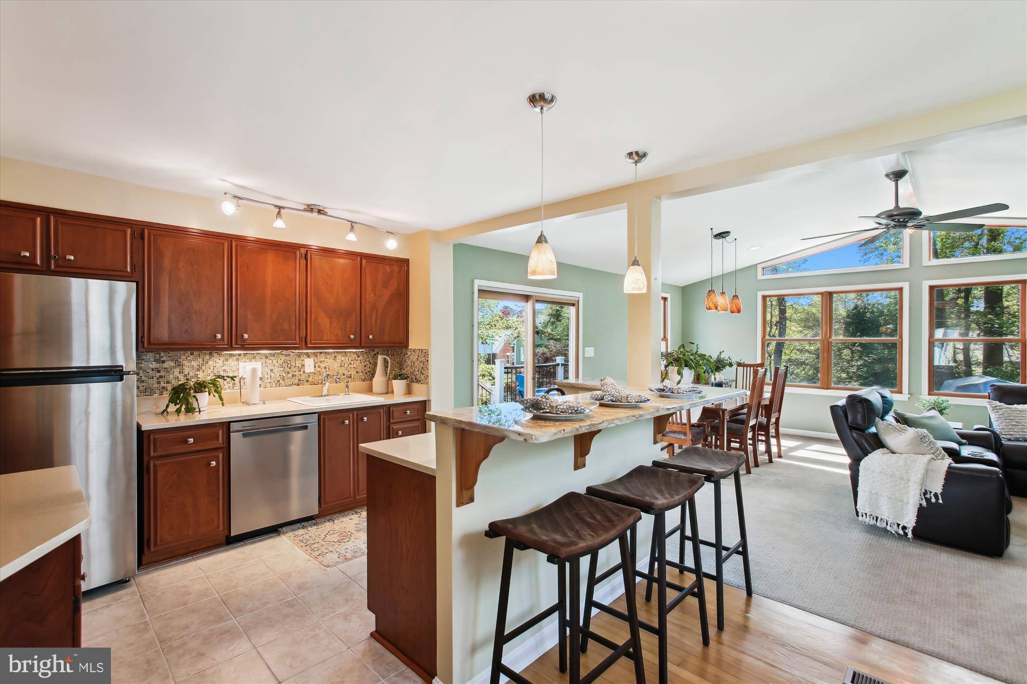 Bethesda, MD 20817,9310 ADELAIDE DR