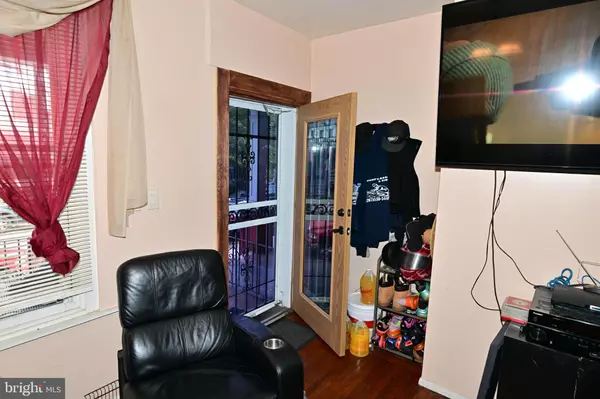 Philadelphia, PA 19138,6240 N 21ST ST