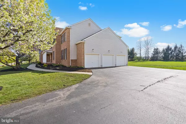Columbus, NJ 08022,25 SHERWOOD LN