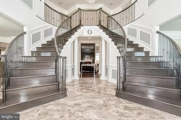 Upper Marlboro, MD 20774,14806 BOWERS CT
