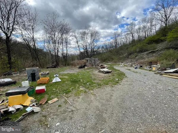 Kutztown, PA 19530,181 N KEMP RD