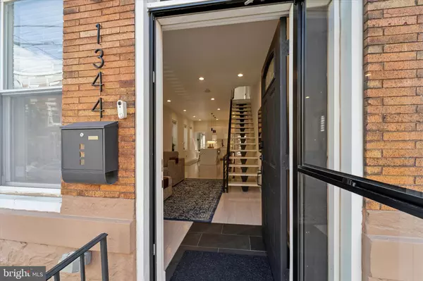 Philadelphia, PA 19125,1344 E PALMER ST