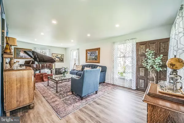 Ambler, PA 19002,170 SWEDESFORD RD