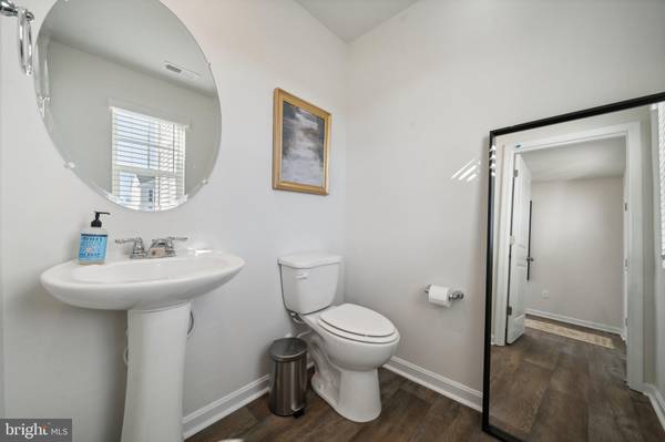 Lexington City, VA 24450,33 SEABISCUIT CT