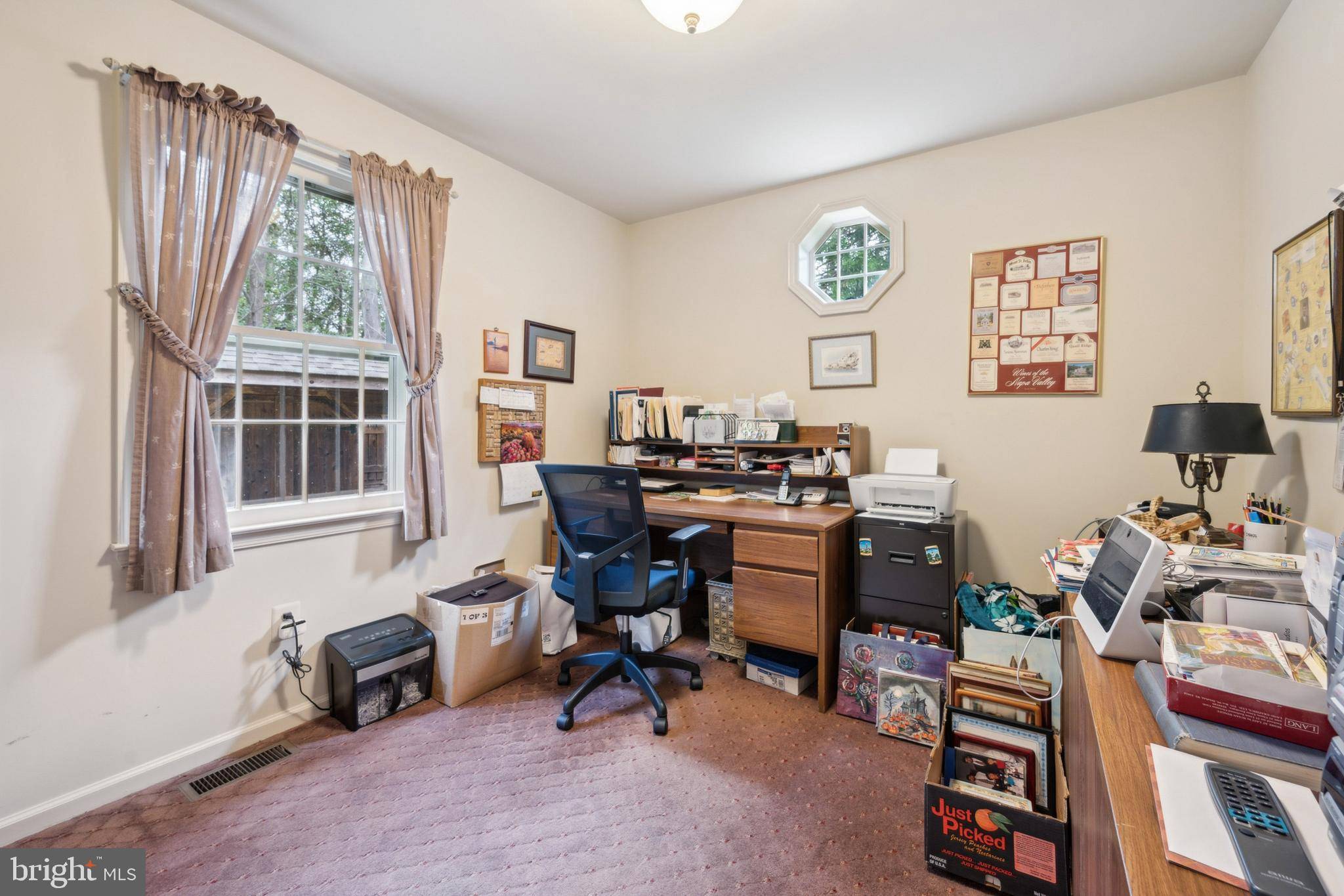 Medford, NJ 08055,2 N LAKESIDE DR W