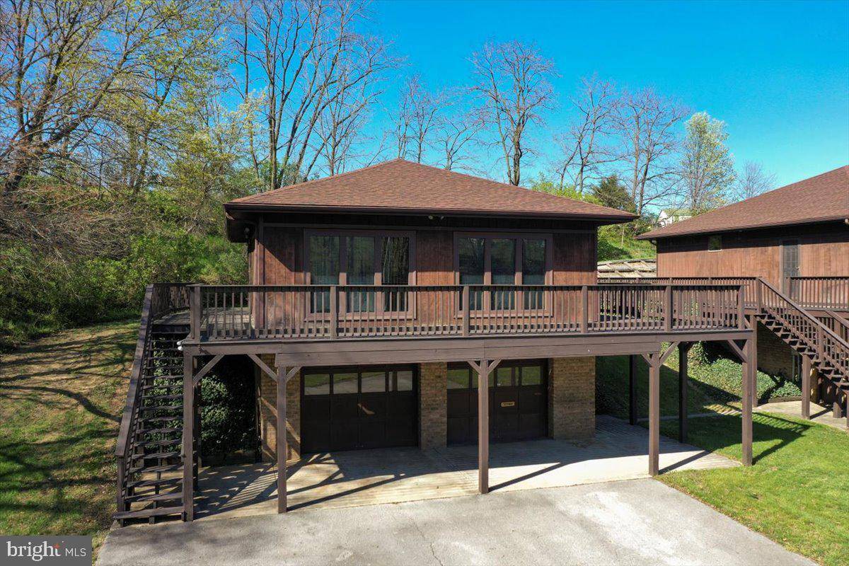 Chambersburg, PA 17202,1585 SOLLENBERGER ROAD