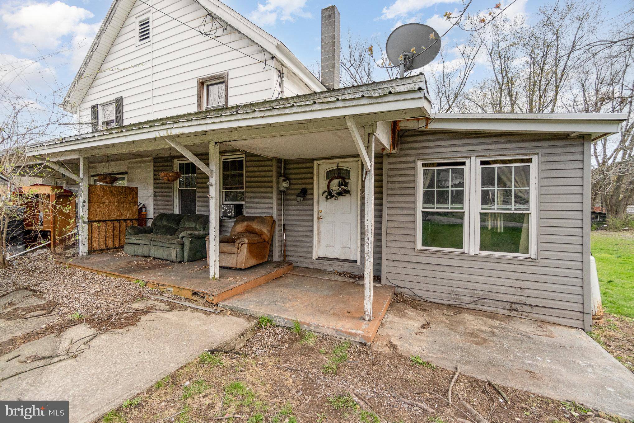 Lykens, PA 17048,313 SOUTH ST