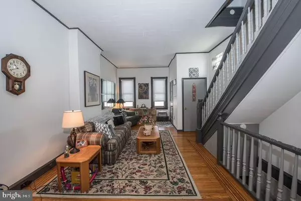 Philadelphia, PA 19147,134 DICKINSON ST