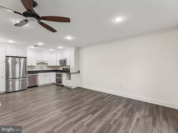 Arlington, VA 22201,4103 11TH PL N