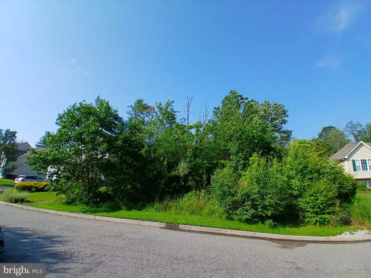 Pottstown, PA 19464,1876 GLEN EAGLES DR