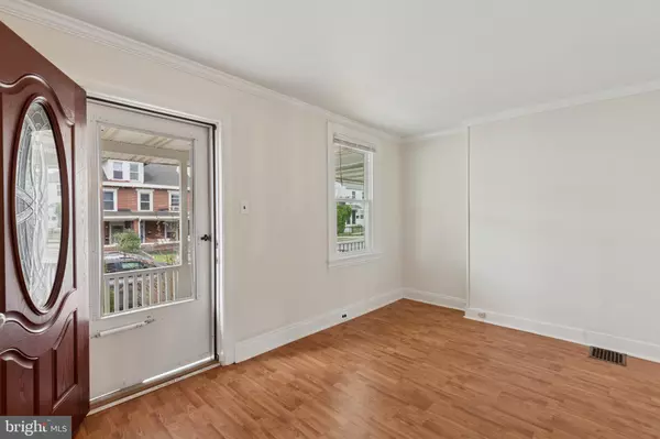 Conshohocken, PA 19428,463 NEW ELM ST