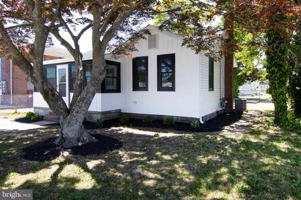Villas, NJ 08251,30 PINETREE DR