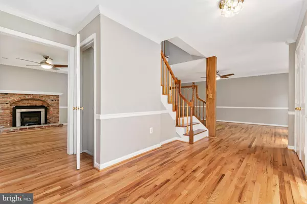 Gaithersburg, MD 20878,12605 LLOYDMINSTER DR