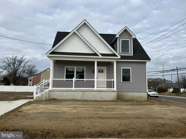 1 MYRTLE AVE, Gloucester City, NJ 08030