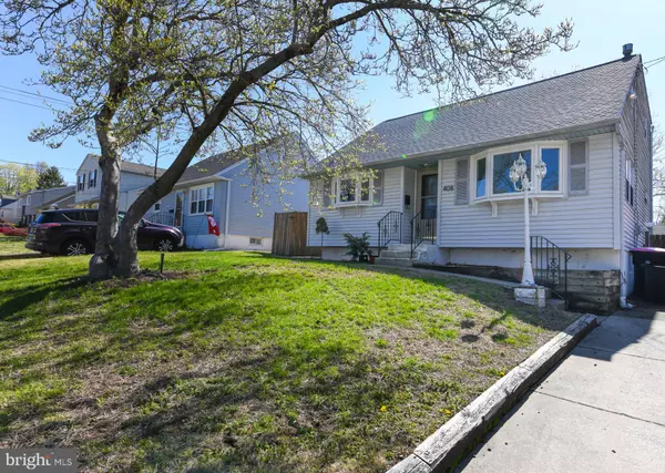 Glendora, NJ 08029,408 MELVIN AVE