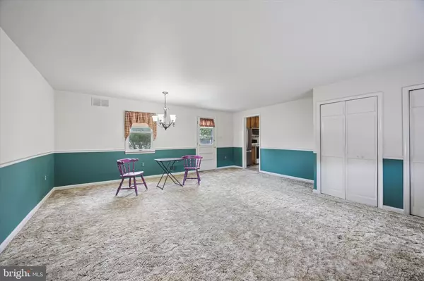 Bellmawr, NJ 08031,13 PARK DR
