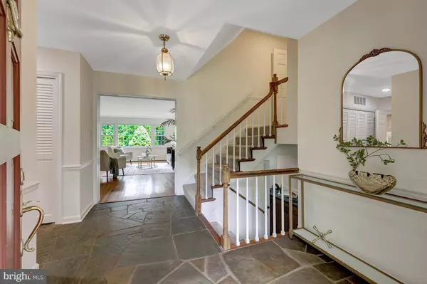 Great Falls, VA 22066,1013 WILHELM DR