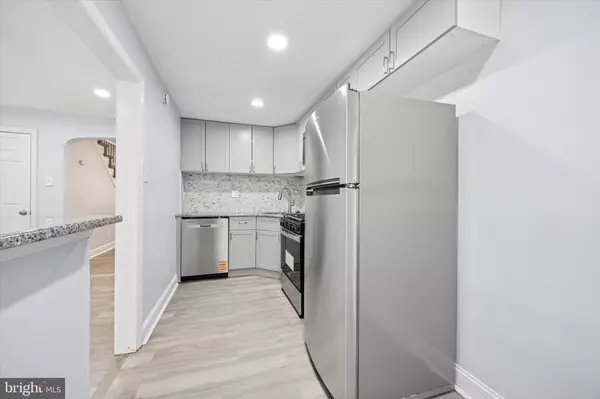 Darby, PA 19023,1328 WYCOMBE AVE