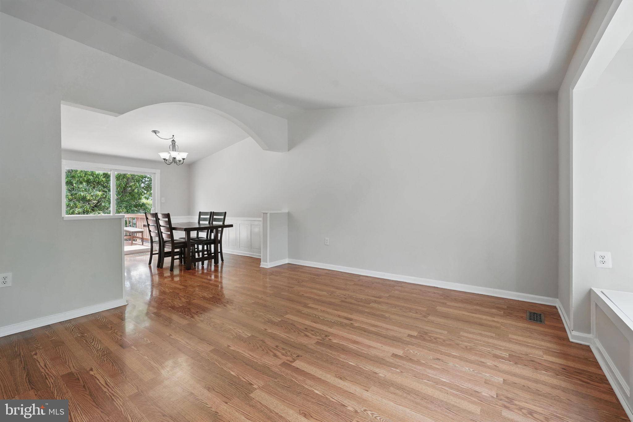 Herndon, VA 20170,1258 MAGNOLIA