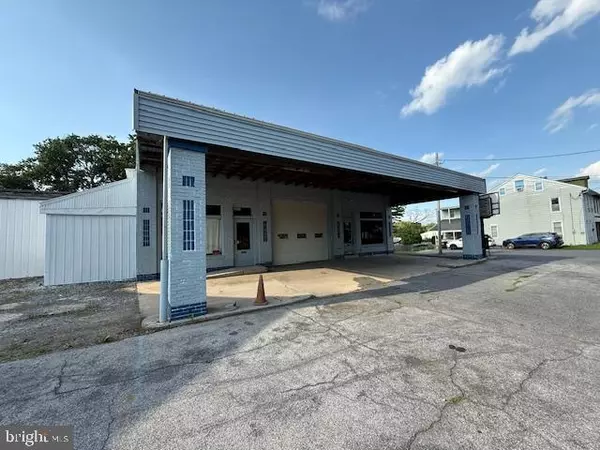 127 E CUMBERLAND ST, Lebanon, PA 17046