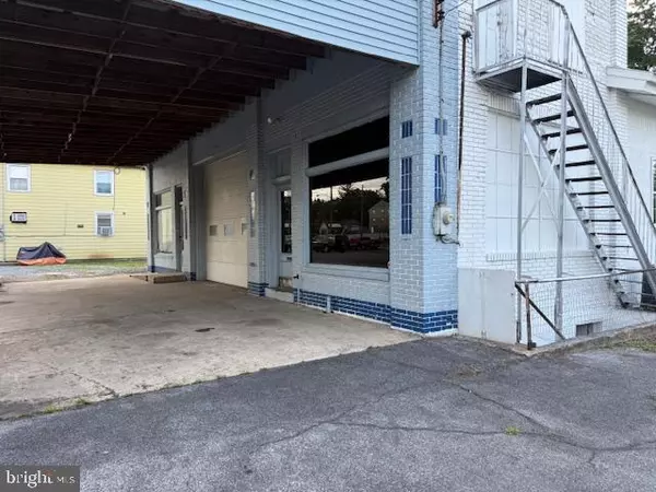 Lebanon, PA 17046,127 E CUMBERLAND ST