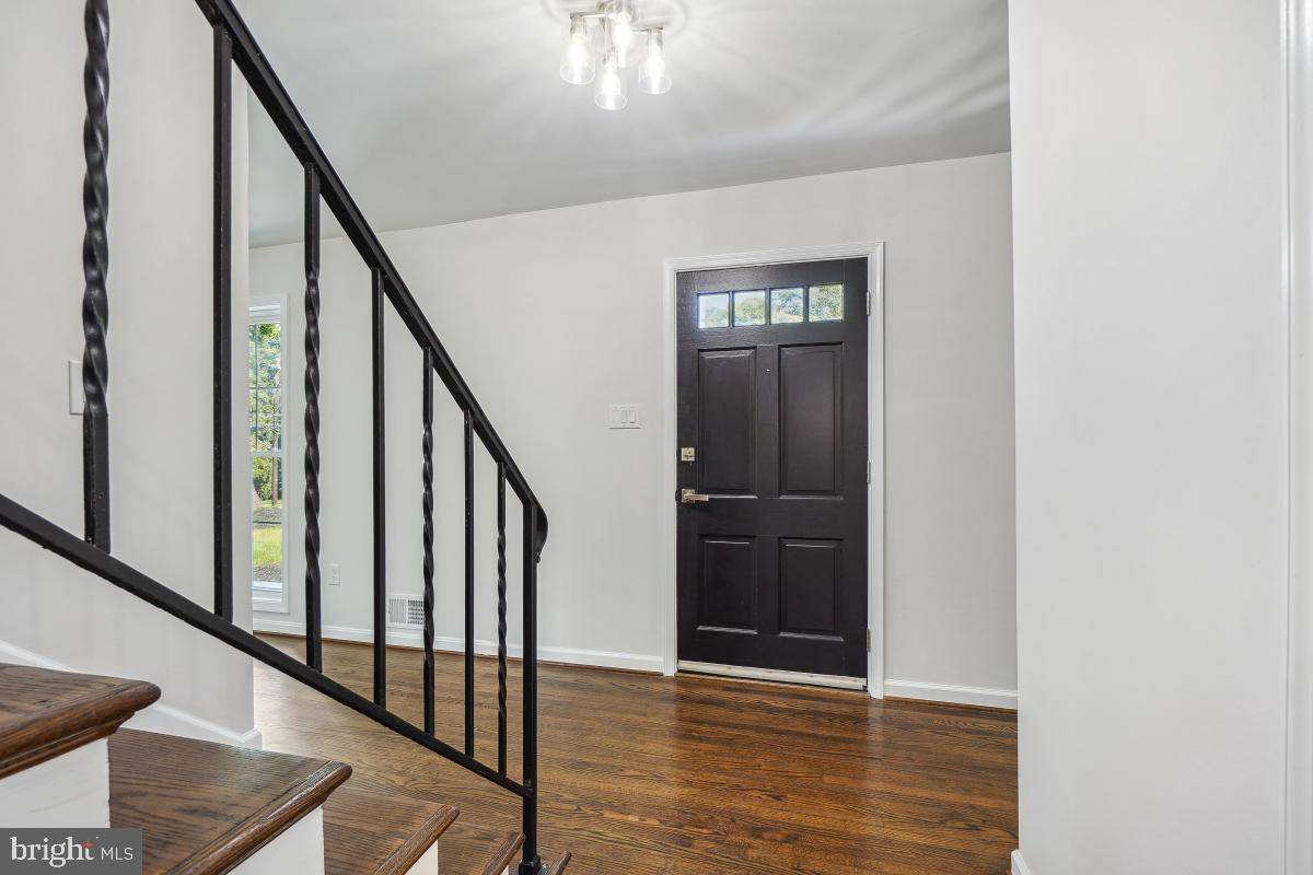 Potomac, MD 20854,1399 KIMBLEWICK RD