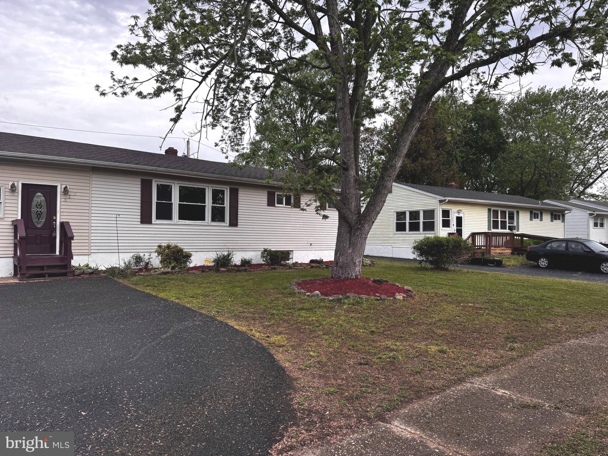 Dover, DE 19904,310 DAVID HALL RD