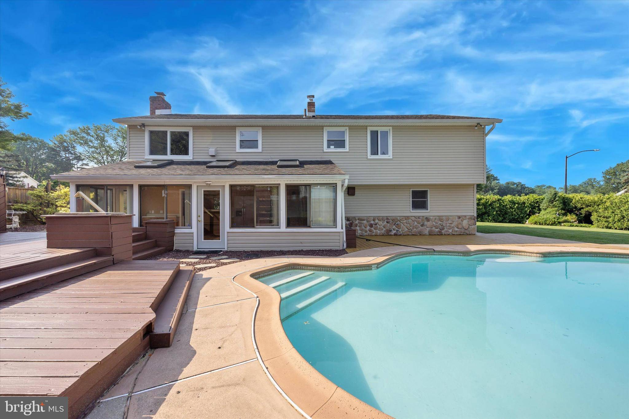 Aston, PA 19014,5 MORGAN RD