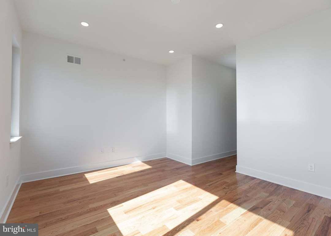 Philadelphia, PA 19122,501 W NORRIS ST