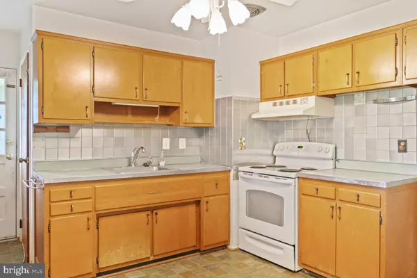 Springfield, VA 22150,6524 GREENLEAF ST