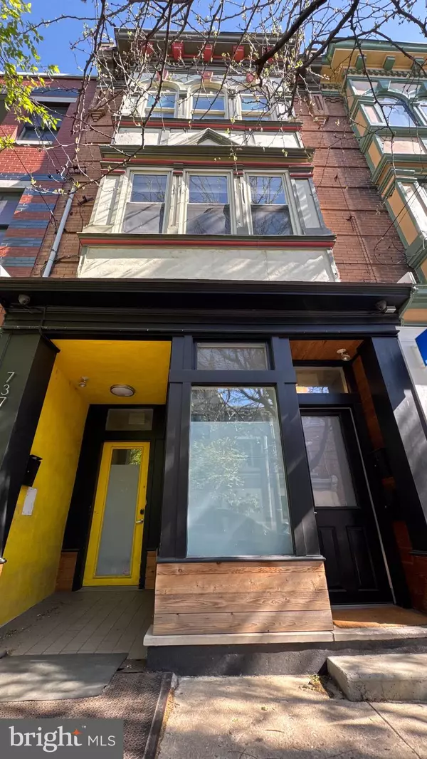 737 BAINBRIDGE ST, Philadelphia, PA 19147