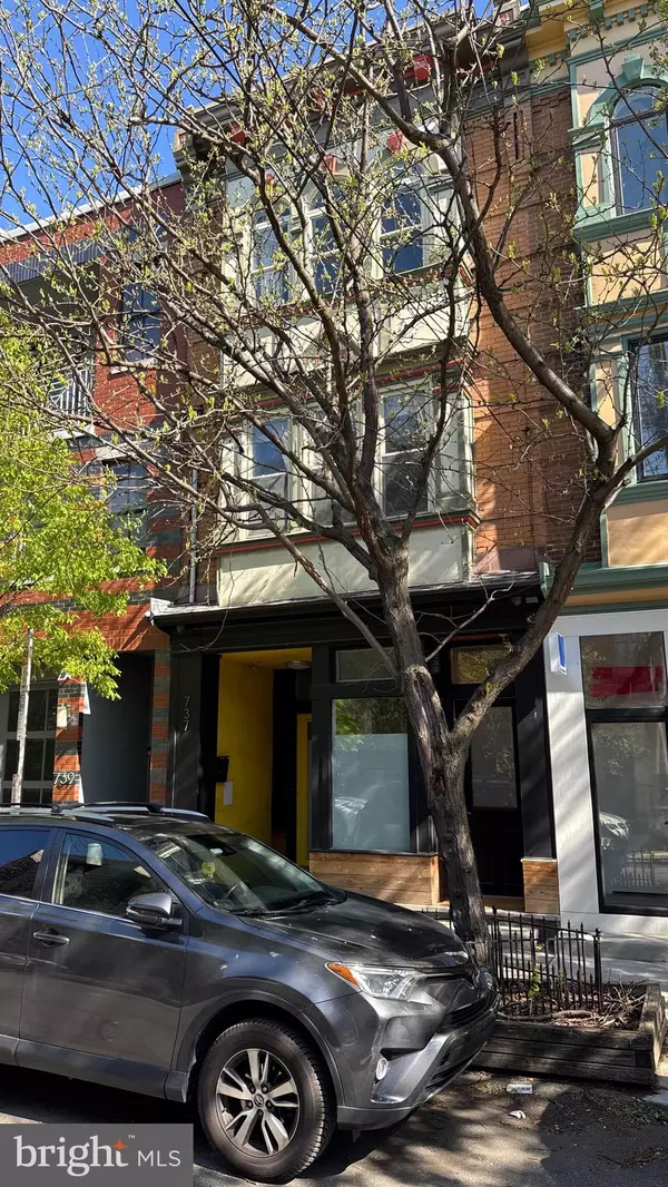 Philadelphia, PA 19147,737 BAINBRIDGE ST