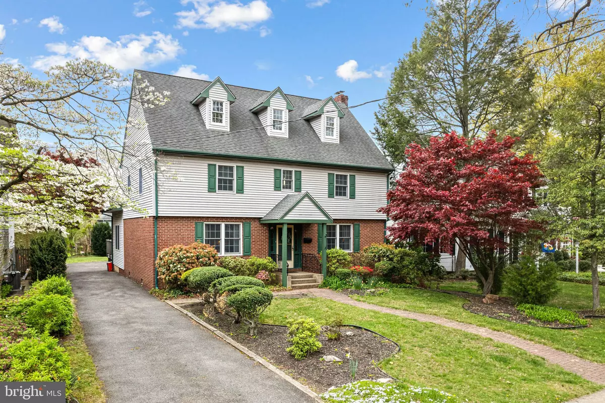 Haddon Heights, NJ 08035,302 3RD AVE