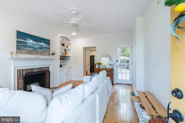 Philadelphia, PA 19147,625 LOMBARD ST