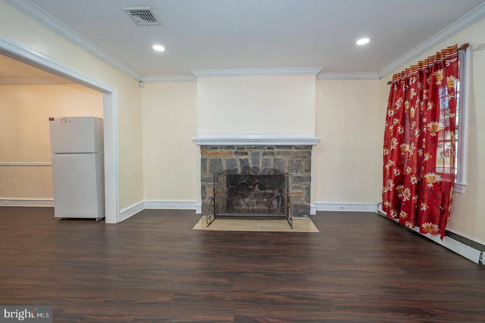 Upper Darby, PA 19082,136 SUMMIT AVE