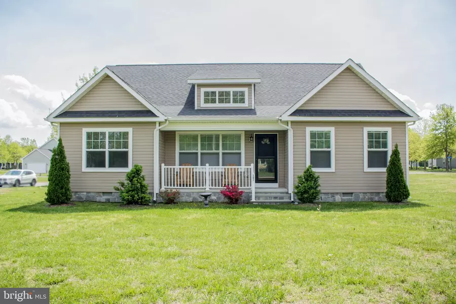 303 RAILROAD AVE, East New Market, MD 21631