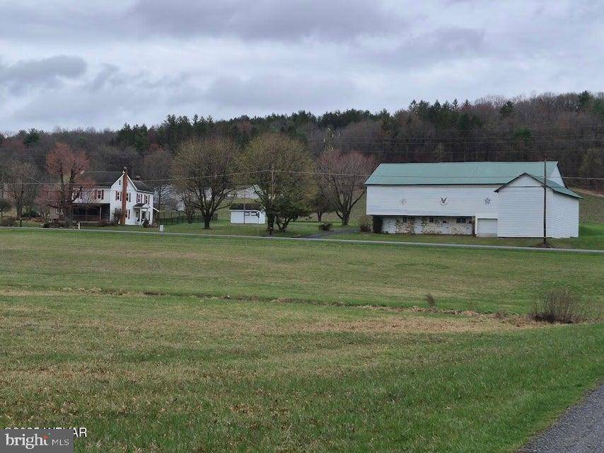 Pine Grove, PA 17963,1114 DETURKSVILLE ROAD