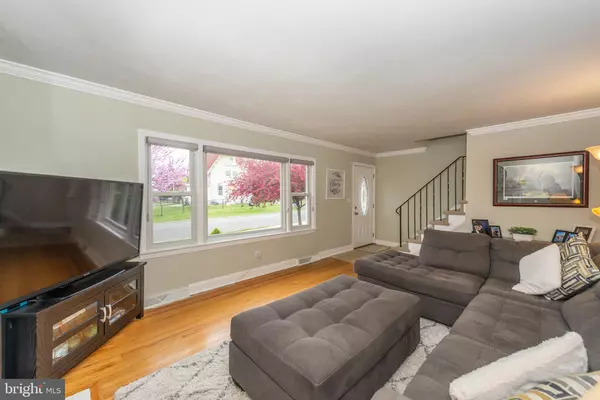 Hamilton, NJ 08610,21 GODFREY DR