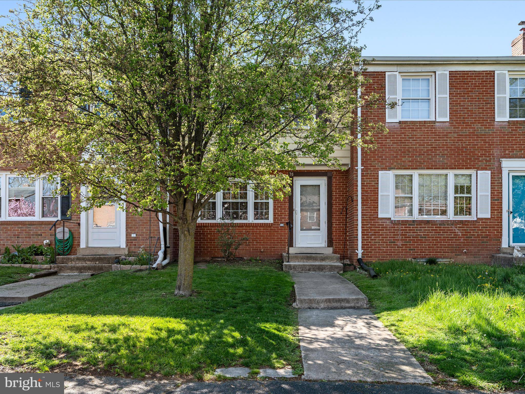 35 SYDNOR ST, Hamilton, VA 20158