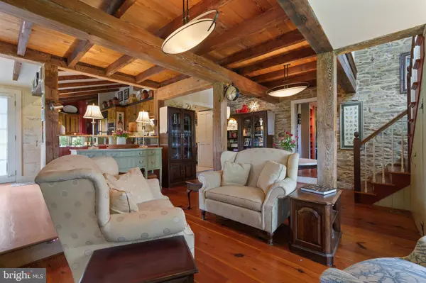 Haymarket, VA 20169,15850 HUNTON LN