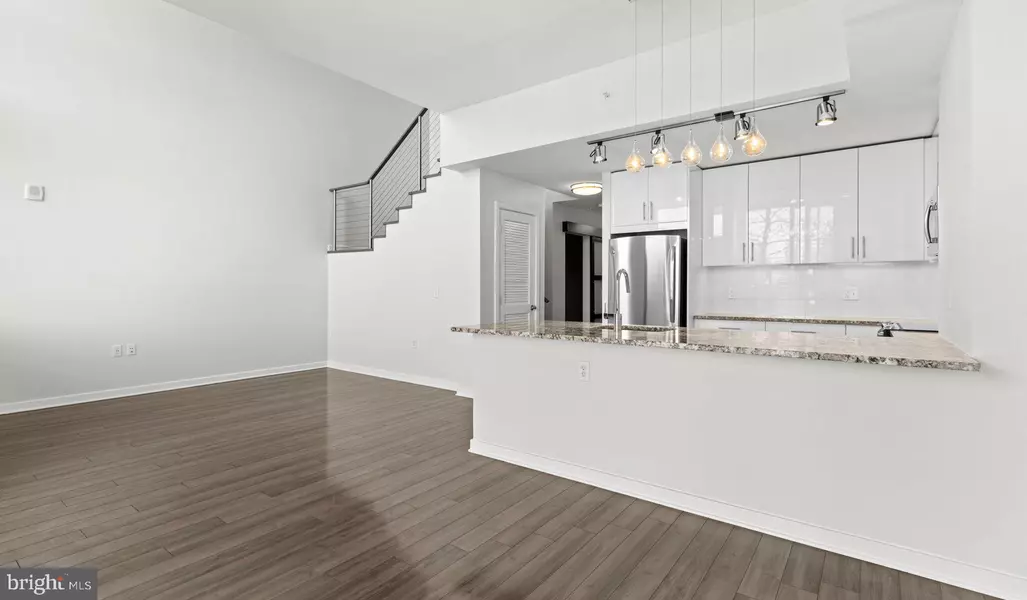 8300 WISCONSIN AVE #1B-1-918, Bethesda, MD 20814