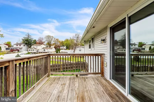 Aston, PA 19014,2205 WEIR RD