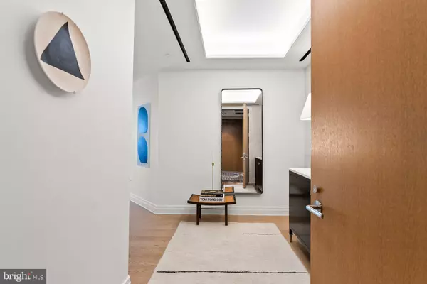 Washington, DC 20037,2501 M ST NW #203